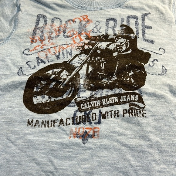 Calvin Klein Jeans Kids T-Shirt. - Picture 2 of 6